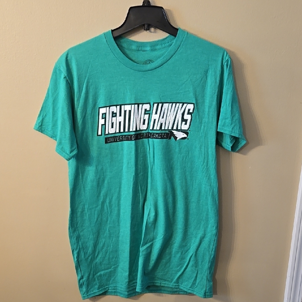 Fighting Hawks Men's Green T-Shirt